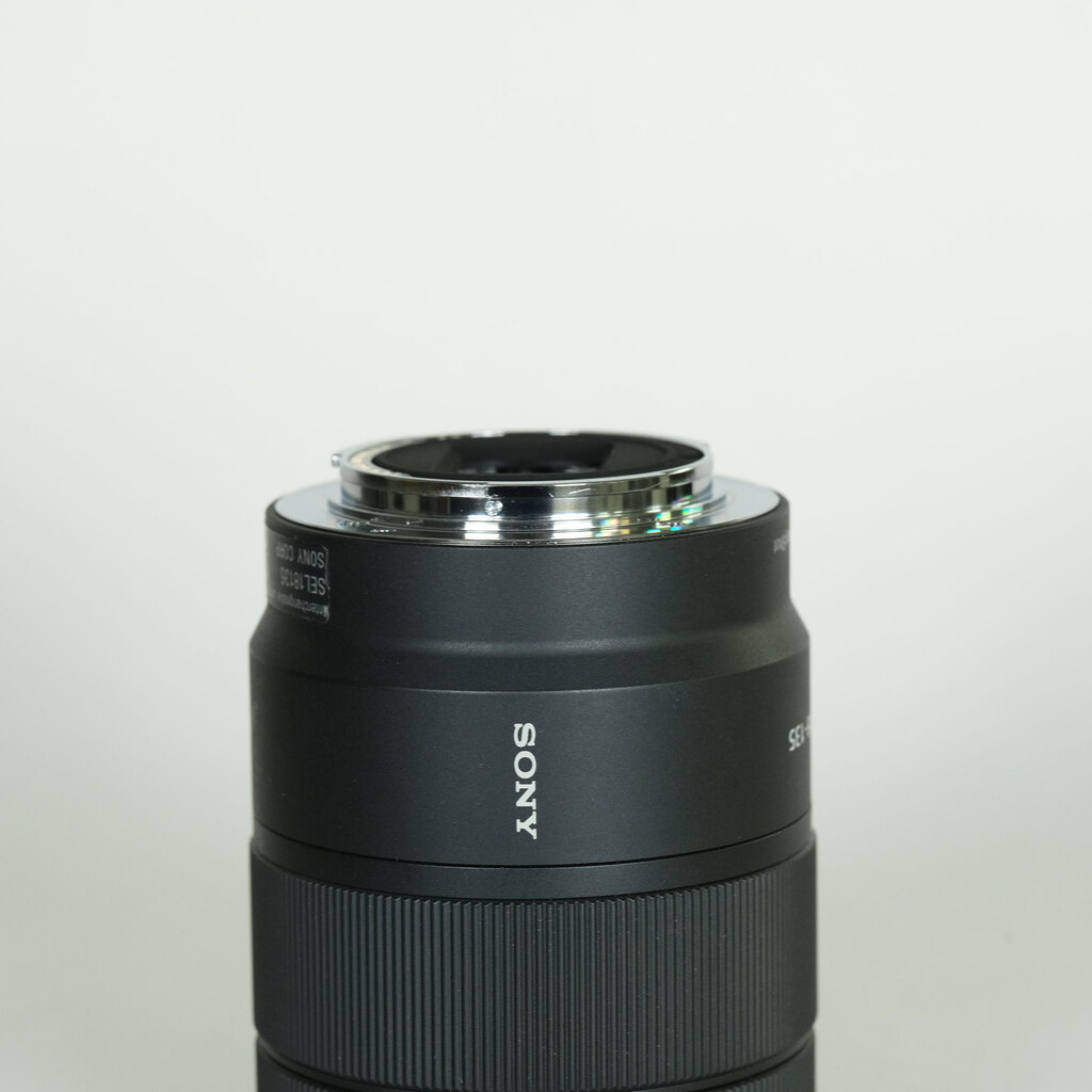 SONY E 18-135mm F3.5-5.6 OSS SEL18135