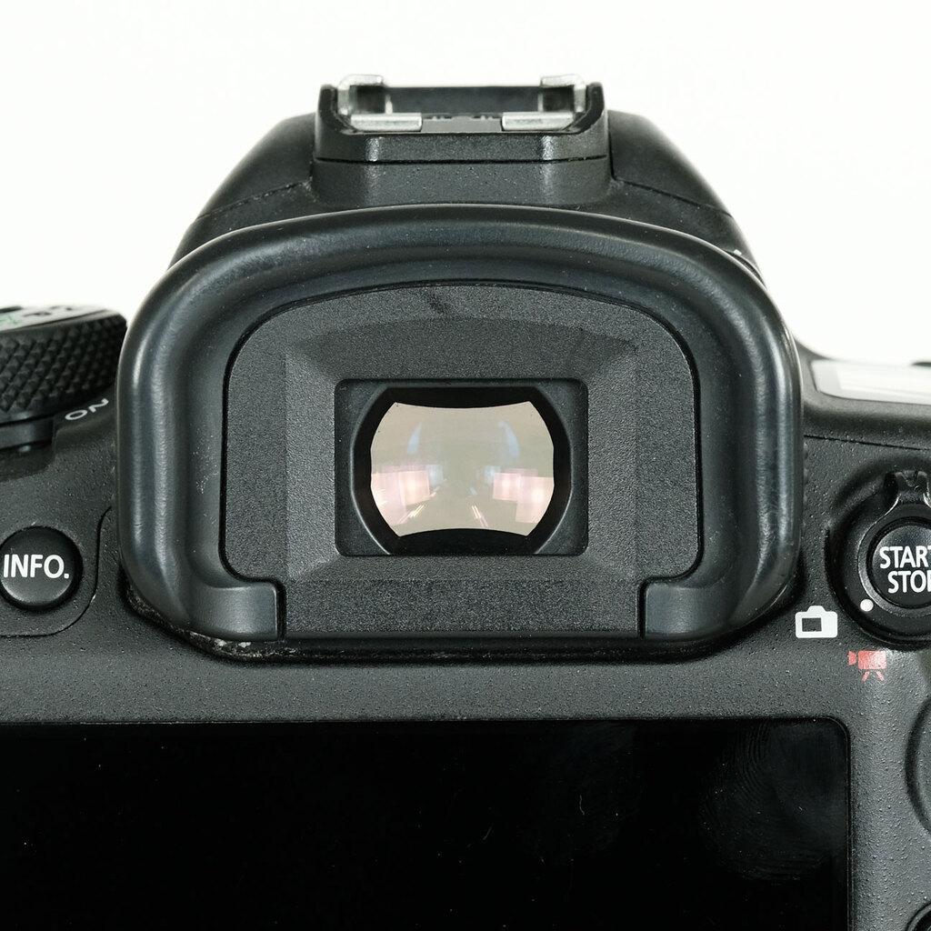 Canon EOS 5D Mark IV