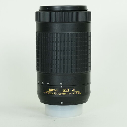 Nikon AF-P DX NIKKOR 70-300mm f/4.5-6.3G ED VR Nikon AF-P DX NIKKOR 70-300mm f/4.5-6.3G ED VR