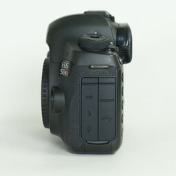 Canon EOS 5Ds / 5DsR