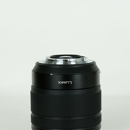 Panasonic LUMIX G VARIO 12-60mm / F3.5-5.6 ASPH. / POWER O.I.S.