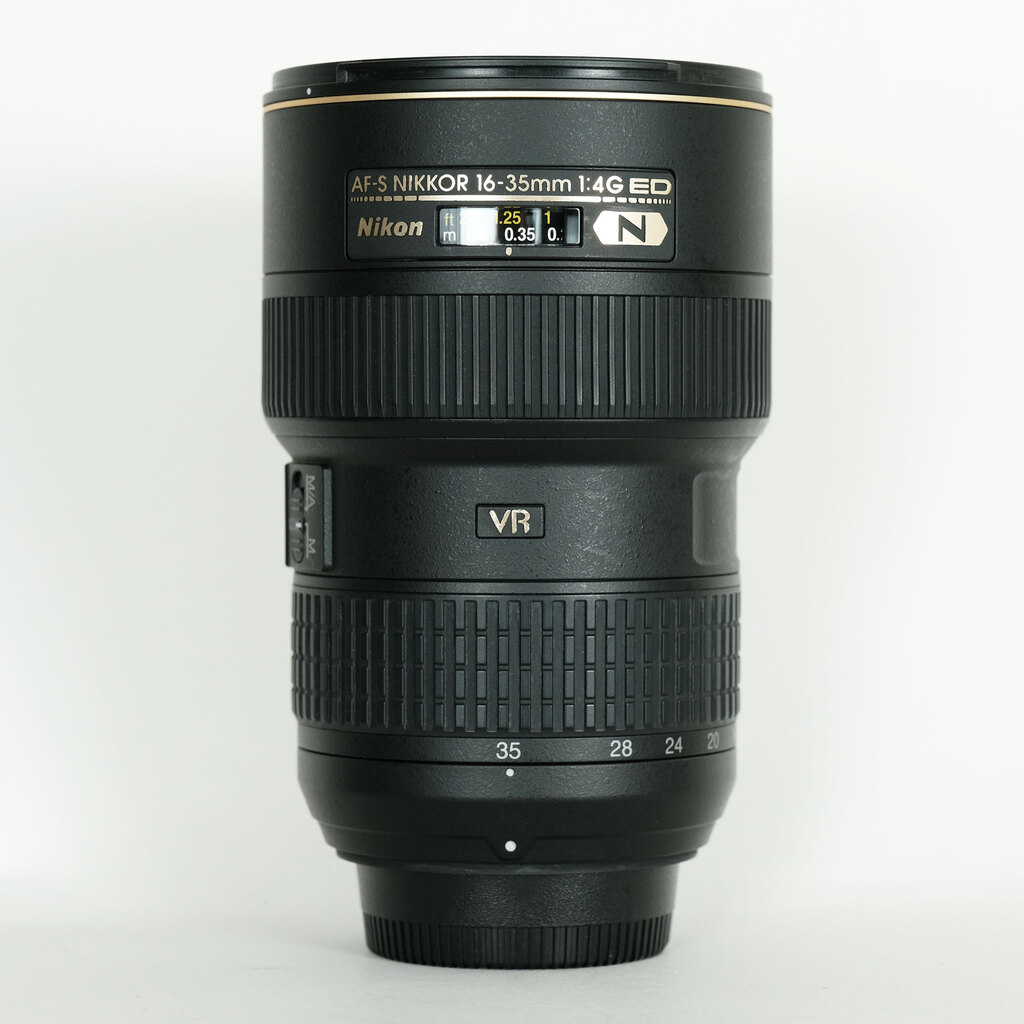 Nikon AF-S NIKKOR 16-35mm F4 G ED VR