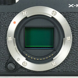 FUJIFILM X-M1 ボディ ブラック