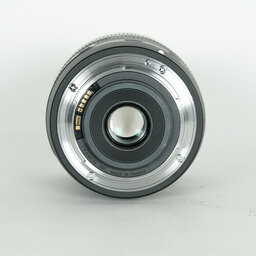 Canon EF-S18-135mm F3.5-5.6 IS USM