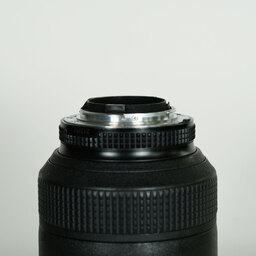 Nikon AF-S ED 28-70mm F2.8 D ブラック
