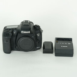 Canon EOS 7D Mark II