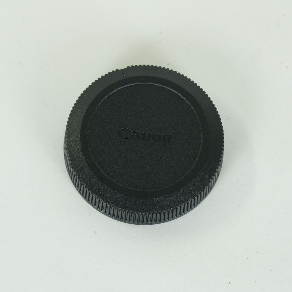 Canon RF50mm F1.8 STM