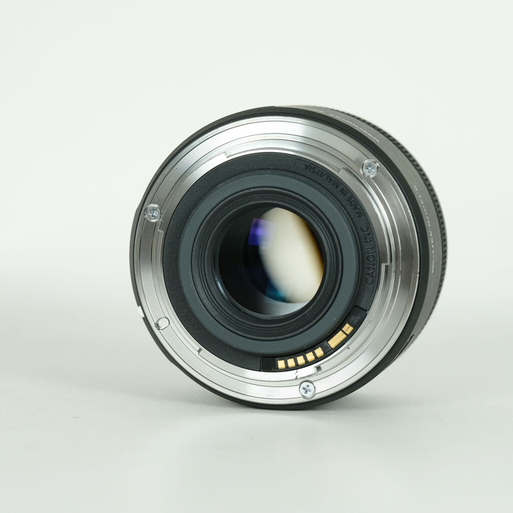 Canon EF-S35mm F2.8 マクロ IS STM Canon EF-S35mm F2.8 マクロ IS STM