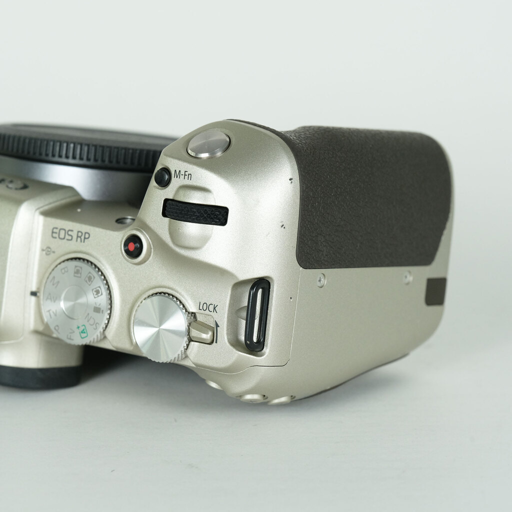 Canon EOS RP ボディ ゴールドの出品 | ONE SCENE（ワンシーン）