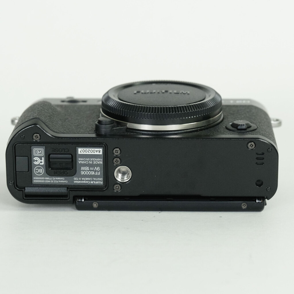 FUJIFILM X-T20 FUJIFILM X-T20