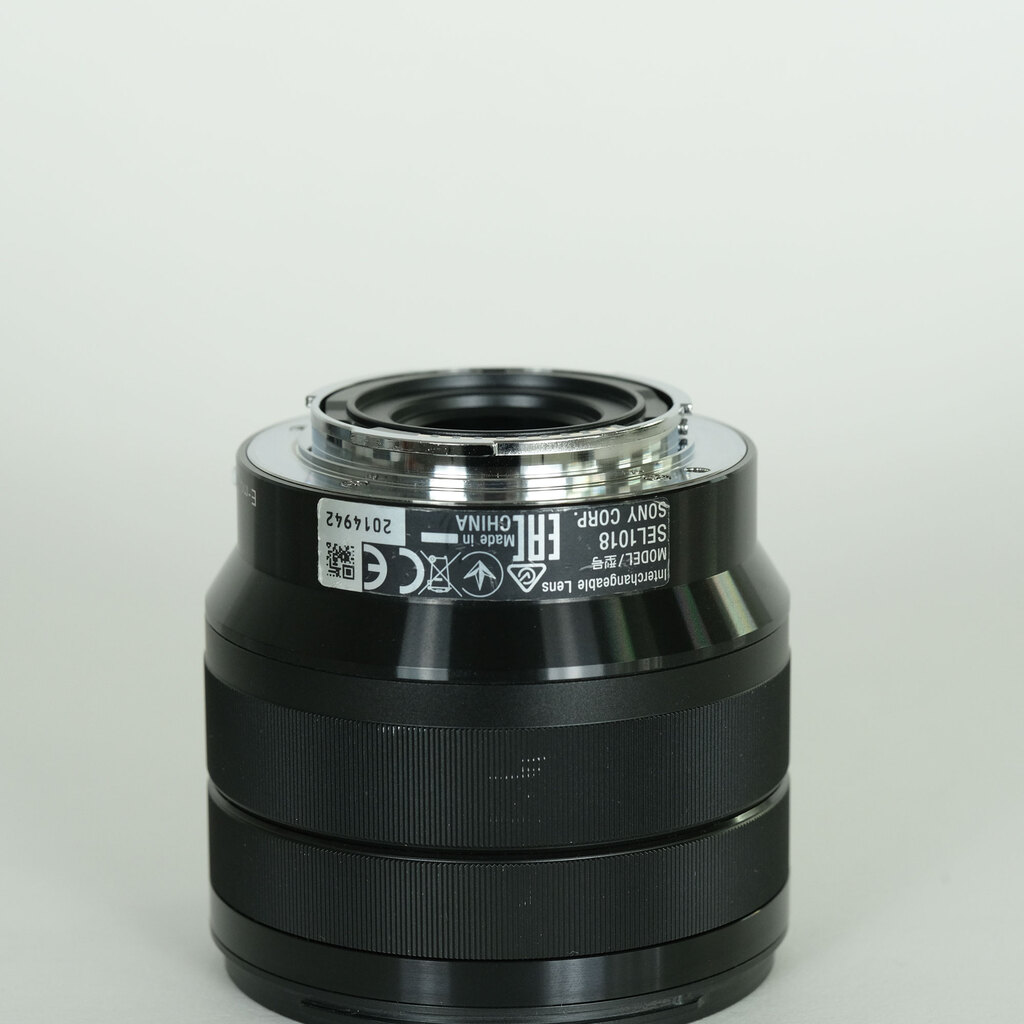SONY E 10-18mm F4 OSS SEL1018