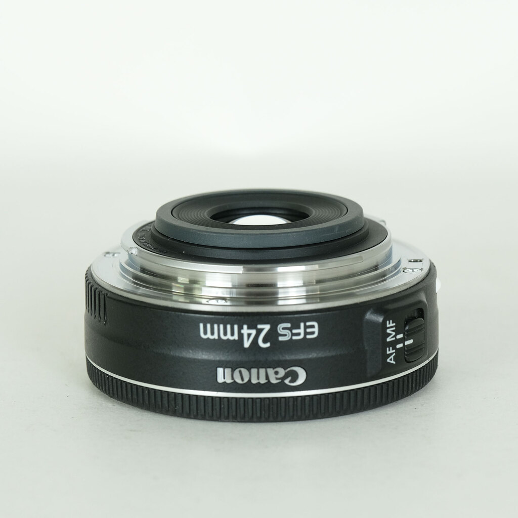 Canon EF-S24mm F2.8 STM Canon EF-S24mm F2.8 STM