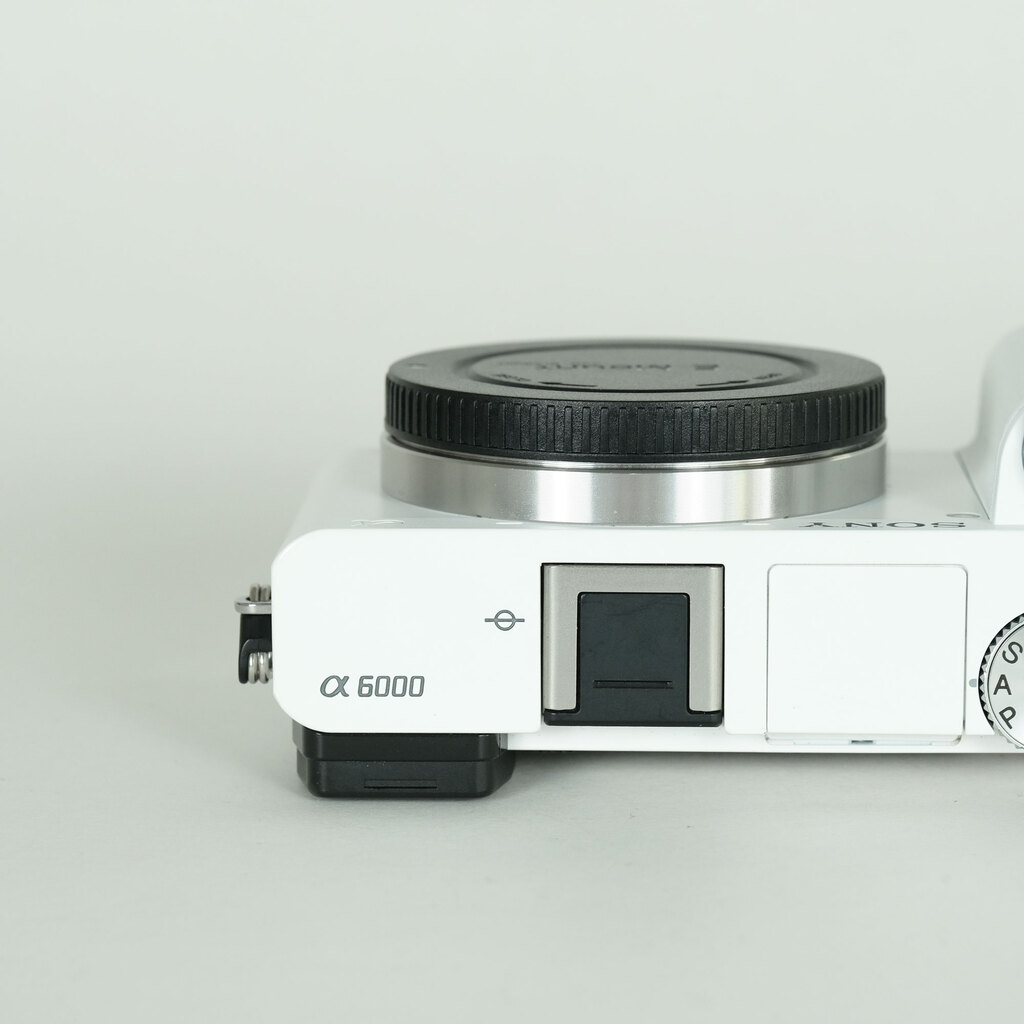 SONY α6000（ILCE-6000）