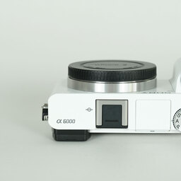 SONY α6000（ILCE-6000）