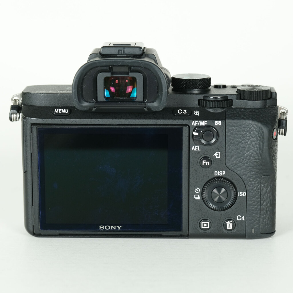 SONY α7 II ILCE-7M2 ボディ【シャッター19713回】※再出品 SONY α7 II（ILCE-7M2）の出品 | ONE SCENE（ワンシーン）