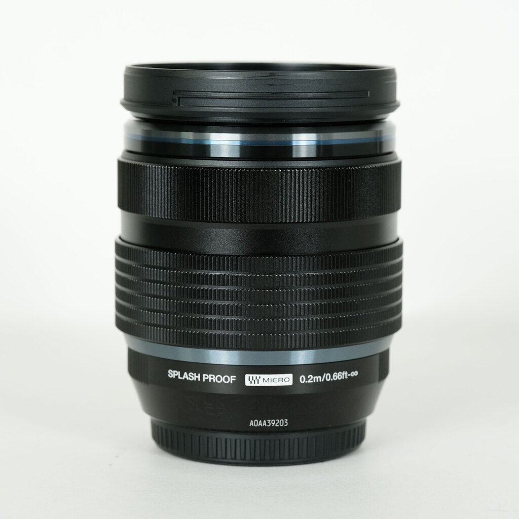 OLYMPUS M.ZUIKO DIGITAL ED 12-40mm F2.8 PRO II