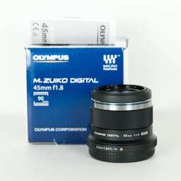 OLYMPUS M.ZUIKO DIGITAL 45mm F1.8
