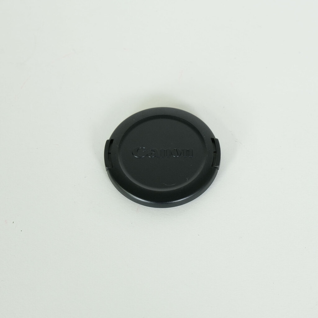 Canon EF-S18-55mm F3.5-5.6 IS STM