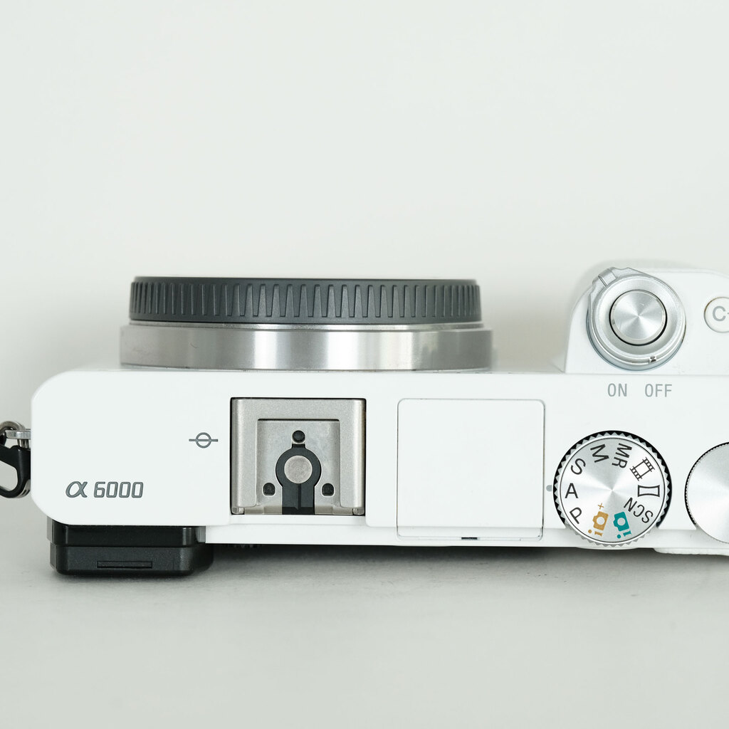 SONY α6000（ILCE-6000）