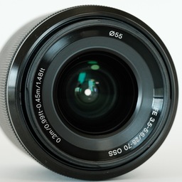 SONY FE 28-70mm F3.5-5.6 OSS SEL2870