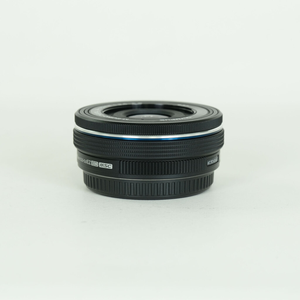 OLYMPUS M.ZUIKO DIGITAL ED 14-42mm F3.5-5.6 EZ ブラック OLYMPUS M.ZUIKO DIGITAL ED 14-42mm F3.5-5.6 EZ ブラック