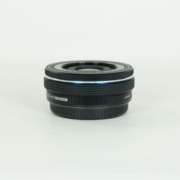 OLYMPUS M.ZUIKO DIGITAL ED 14-42mm F3.5-5.6 EZ ブラック OLYMPUS M.ZUIKO DIGITAL ED 14-42mm F3.5-5.6 EZ ブラック