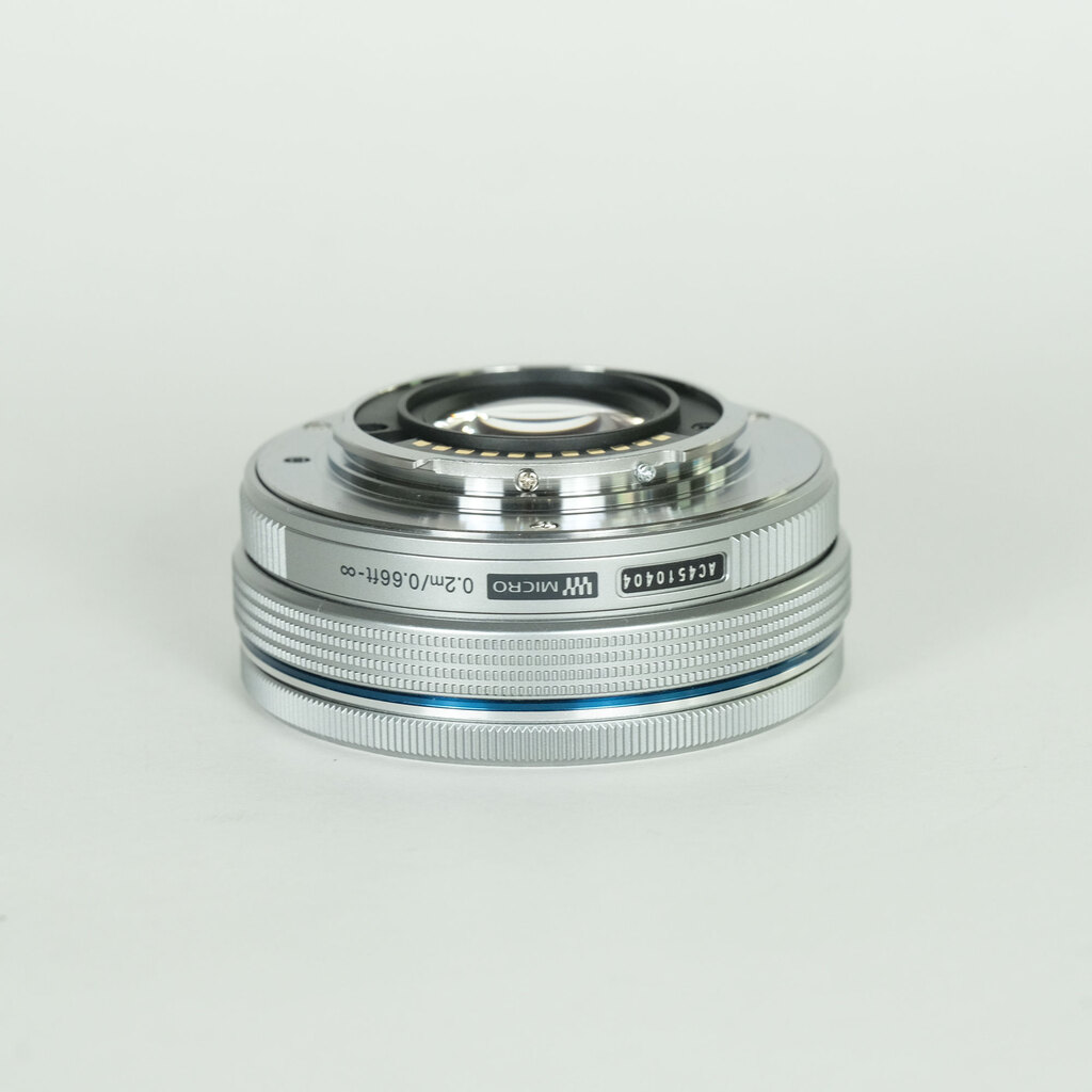 OLYMPUS M.ZUIKO DIGITAL ED 14-42mm F3.5-5.6 EZ シルバー