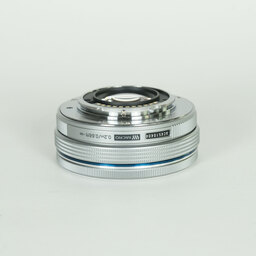 OLYMPUS M.ZUIKO DIGITAL ED 14-42mm F3.5-5.6 EZ シルバー