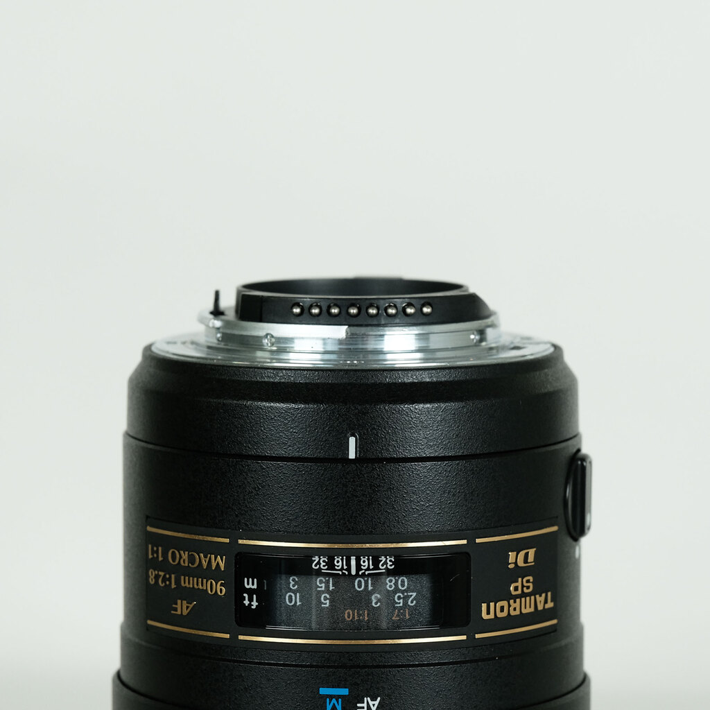 TAMRON SP 90mm F2.8 Di Macro 1:1/Model 272ENII(ニコンF用モーター内蔵)