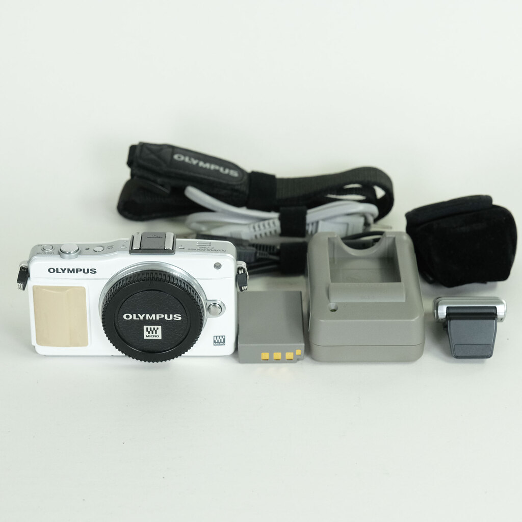 OLYMPUS PEN mini E-PM2 ボディ ホワイト