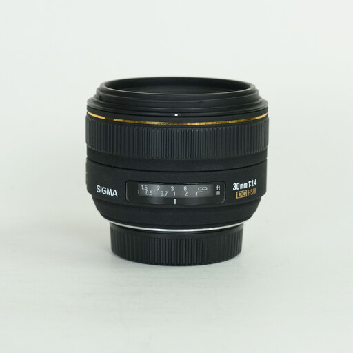 SIGMA 30mm F1.4EX DC HSM (ニコンF用)
