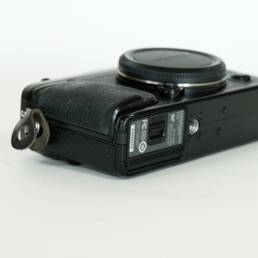 FUJIFILM X-E2の出品 | ONE SCENE（ワンシーン）