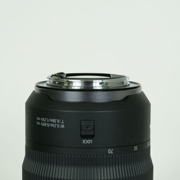 Canon RF24-70mm F2.8 L IS USM Canon RF24-70mm F2.8 L IS USM