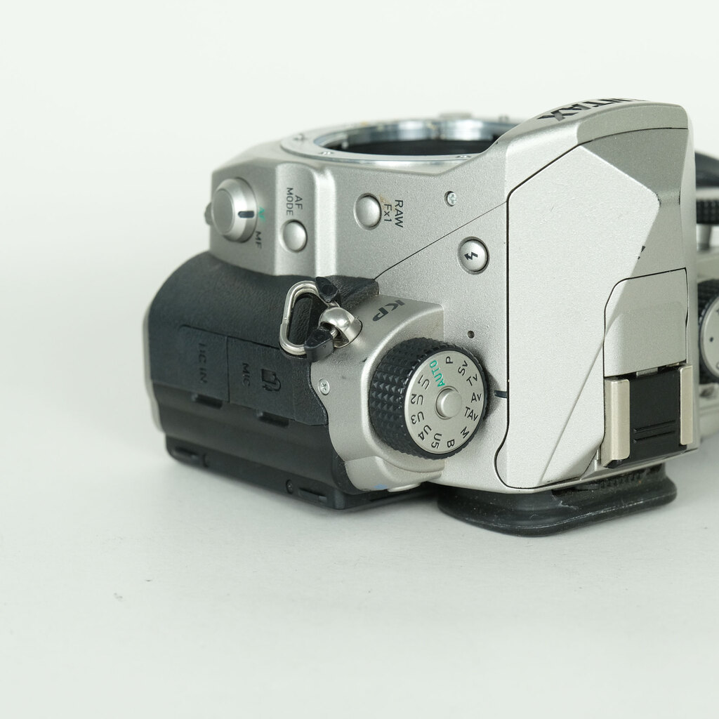 PENTAX KP ボディ シルバー PENTAX KP ボディ シルバー