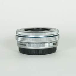 OLYMPUS M.ZUIKO DIGITAL ED 14-42mm F3.5-5.6 EZ シルバー