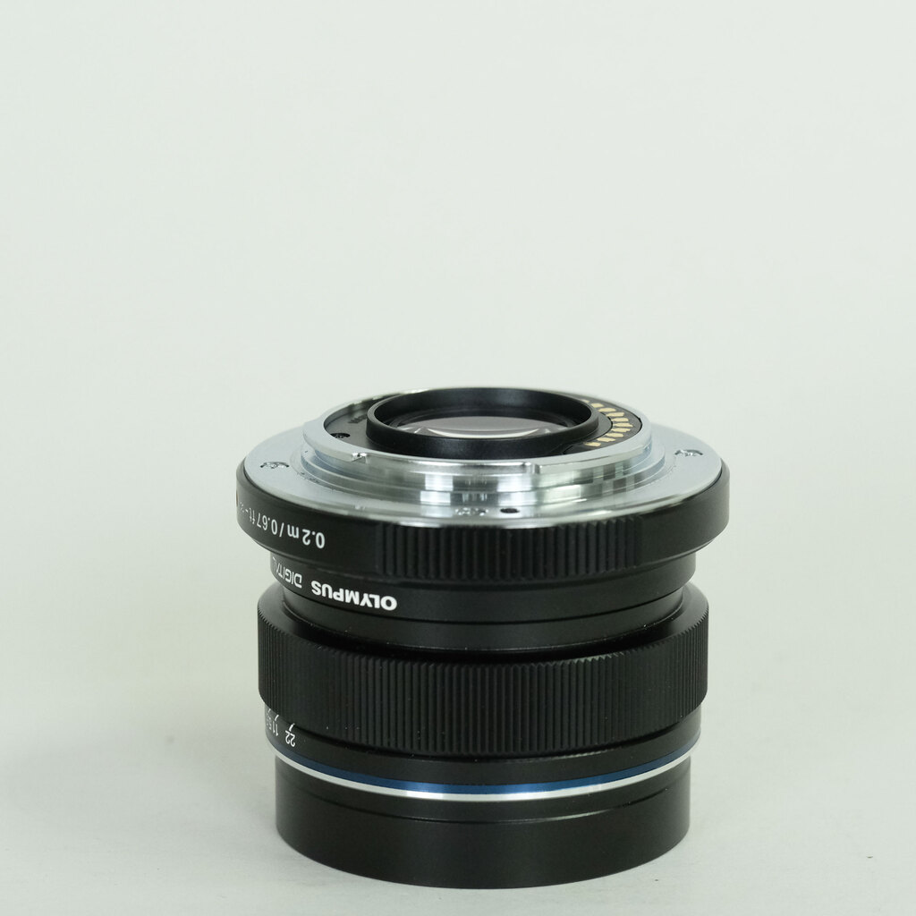 OLYMPUS M.ZUIKO DIGITAL ED 12mm F2.0 OLYMPUS M.ZUIKO DIGITAL ED 12mm F2.0