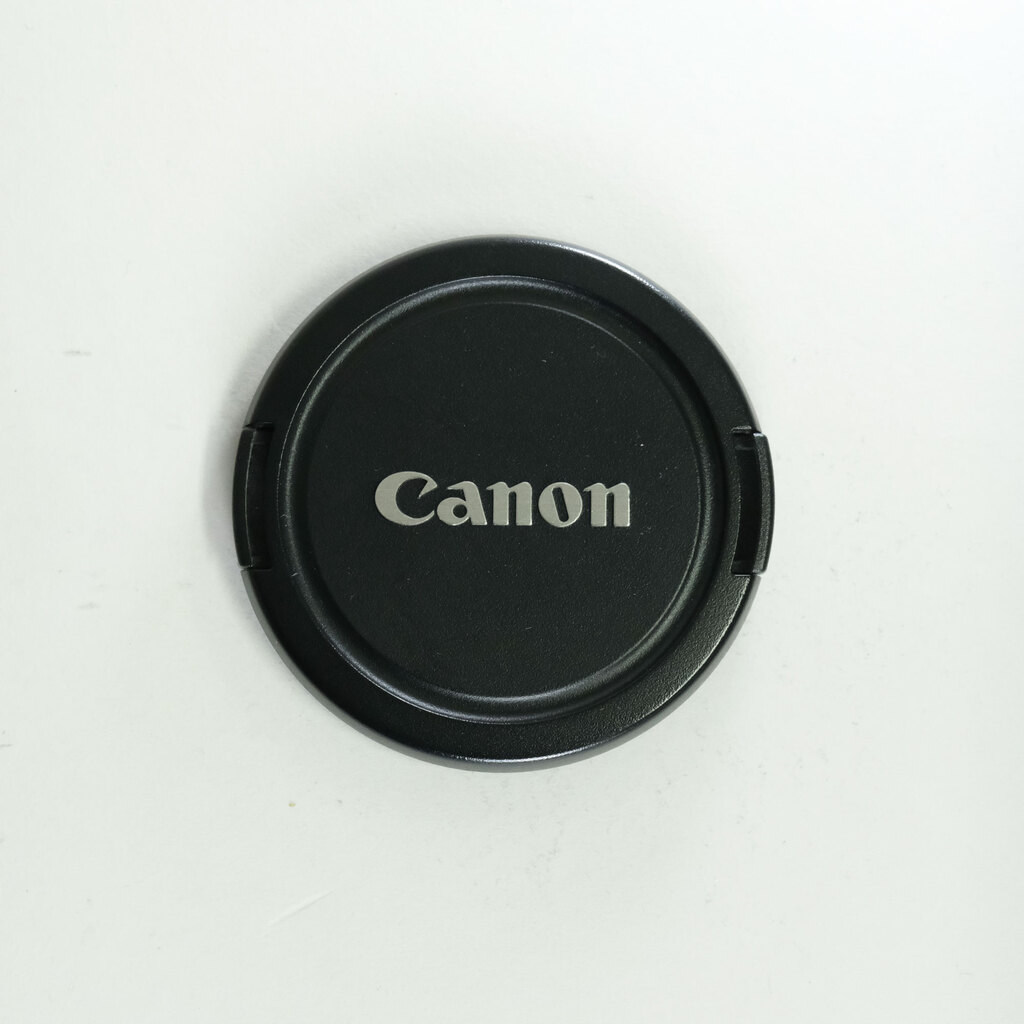 Canon EF-S18-135mm F3.5-5.6 IS