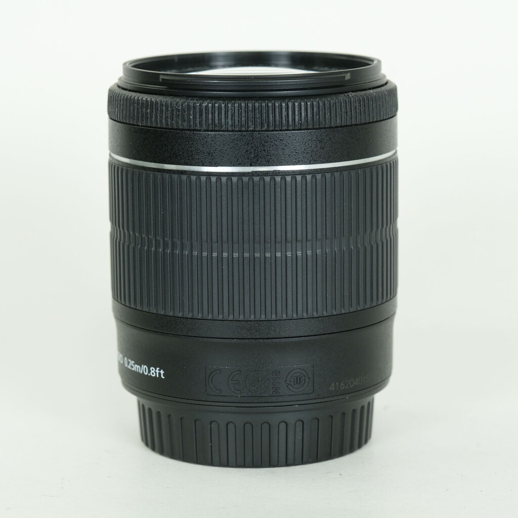 Canon EF-S18-55mm F3.5-5.6 IS STM