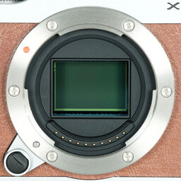 FUJIFILM X-M1 ボディ ブラウン