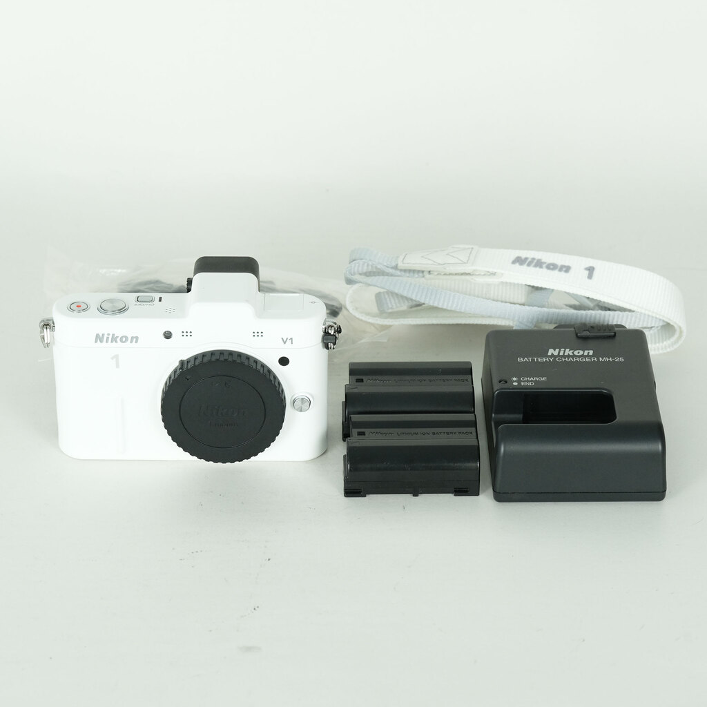 Nikon Nikon1 V1 ボディ ホワイト Nikon Nikon1 V1 ボディ ホワイト