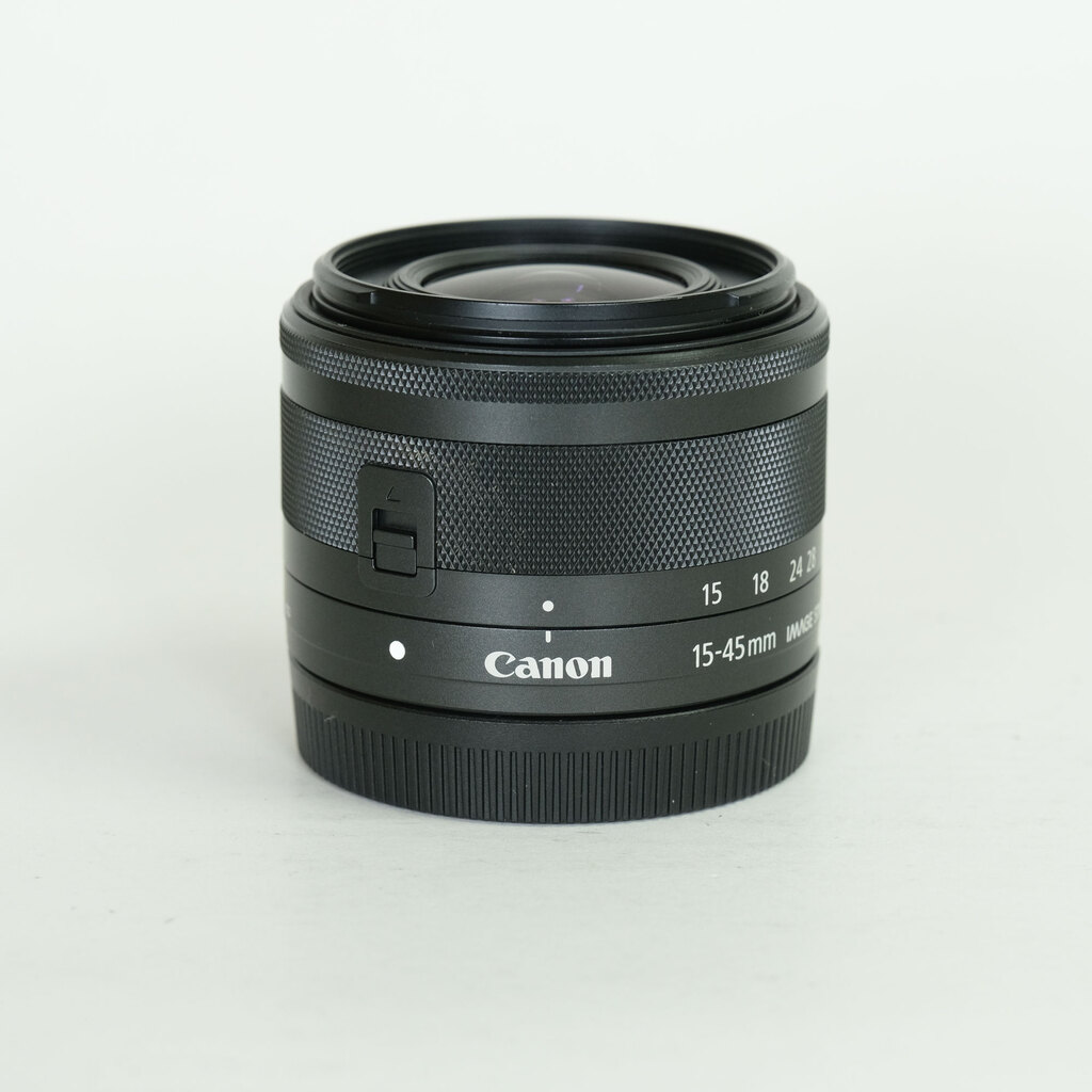 Canon EF-M15-45mm F3.5-6.3 IS STM