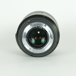 Nikon AF-S VR Micro-Nikkor 105mm f/2.8G IF-ED Nikon AF-S VR Micro-Nikkor 105mm f/2.8G IF-ED