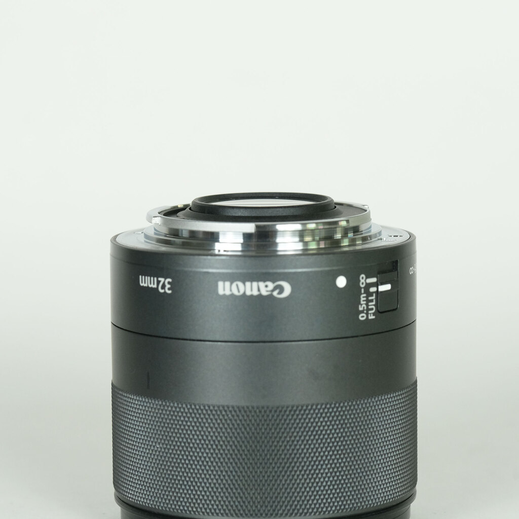 Canon EF-M32mm F1.4 STM