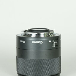 Canon EF-M32mm F1.4 STM