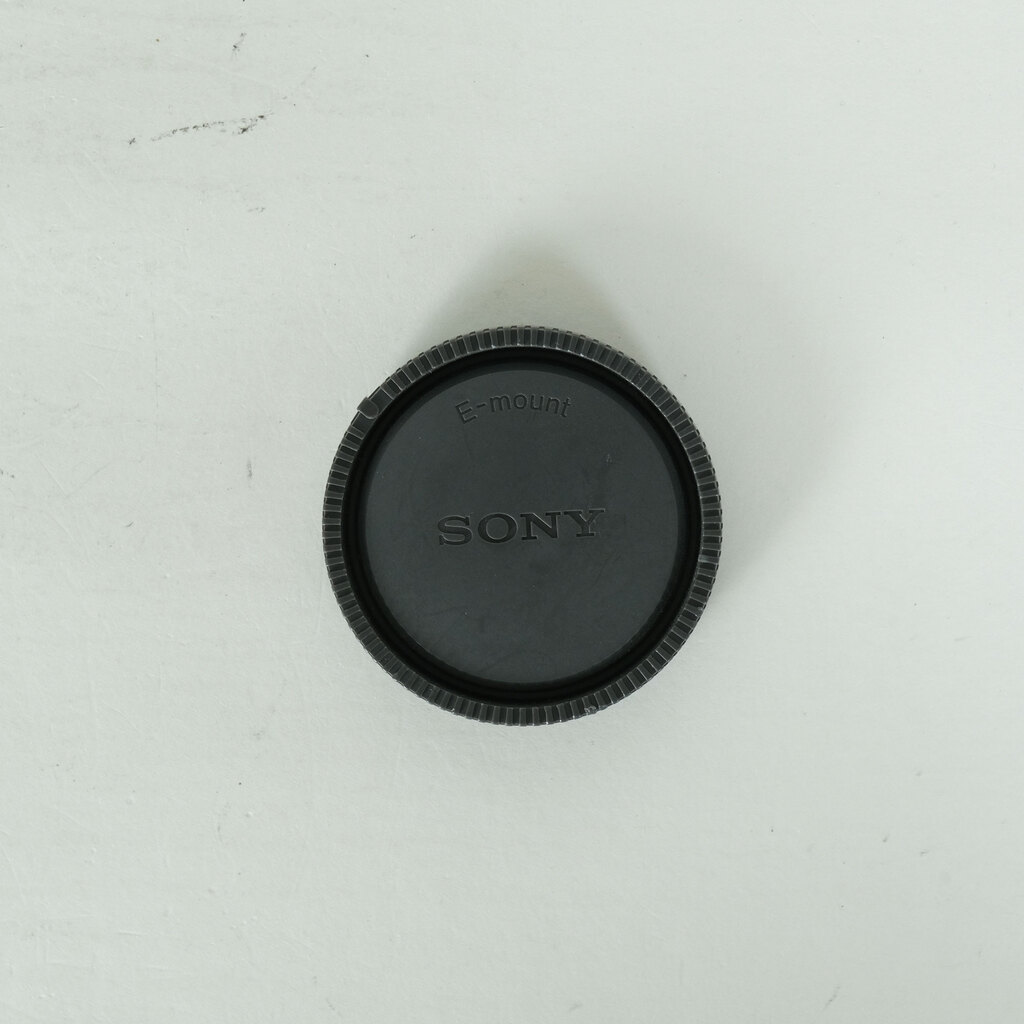 SONY FE 135mm F1.8 GM SEL135F18GM