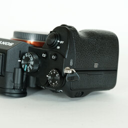 SONY α7 III（ILCE-7M3）