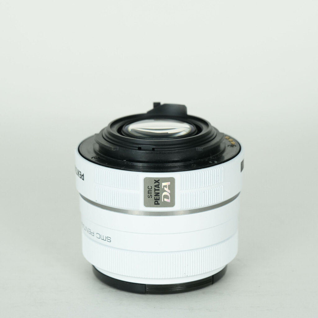 PENTAX DA35mm F2.4 AL(受注生産) ホワイトの出品 | ONE SCENE（ワン