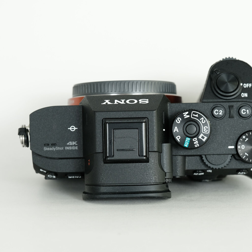 SONY α7R III(ILCE-7RM3) SONY α7R III(ILCE-7RM3)