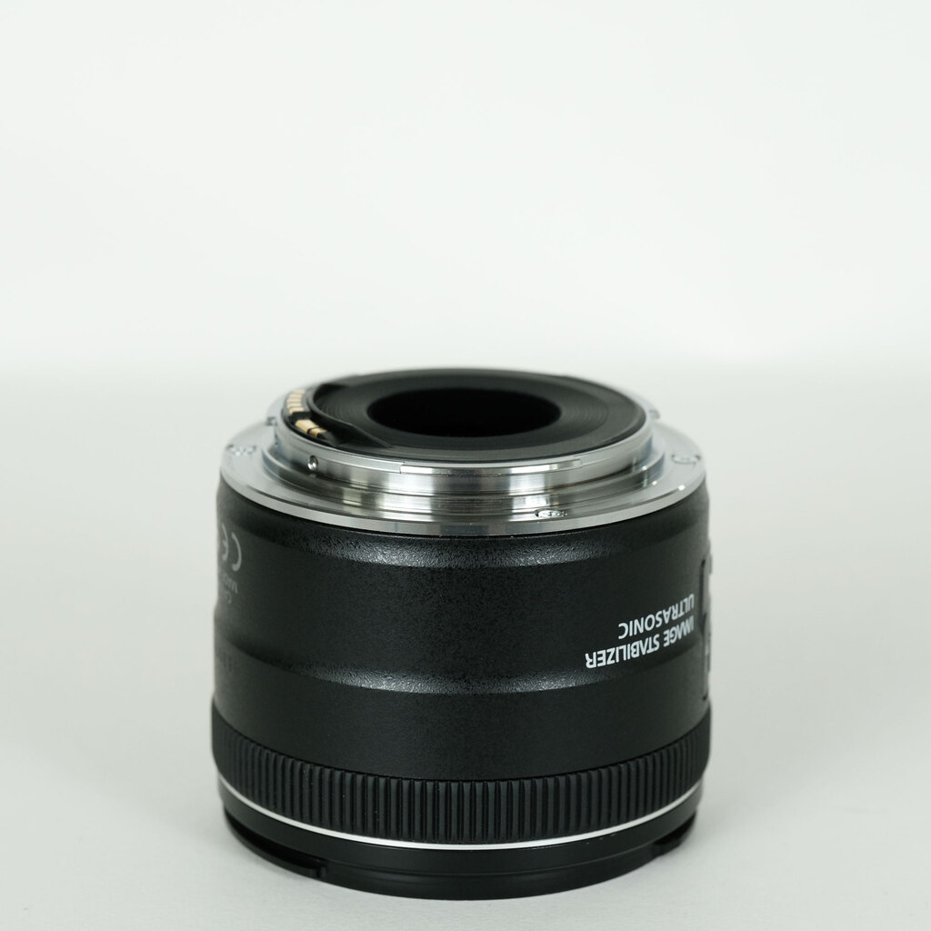 Canon EF28mm F2.8 IS USM