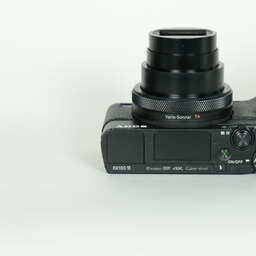 SONY Cyber-shot DSC-RX100M6 SONY Cyber-shot DSC-RX100M6